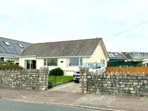 Spectacular Seaview - Beach House - 2br - Sleeps 6